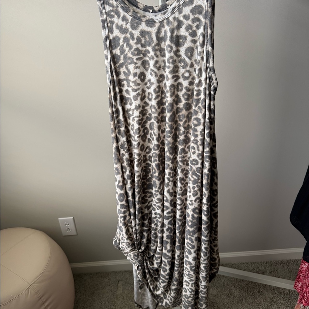 A Classy Chic Boutique Gray Leopard Print Dress